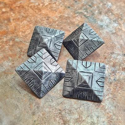 108DD 75mm Square African Art